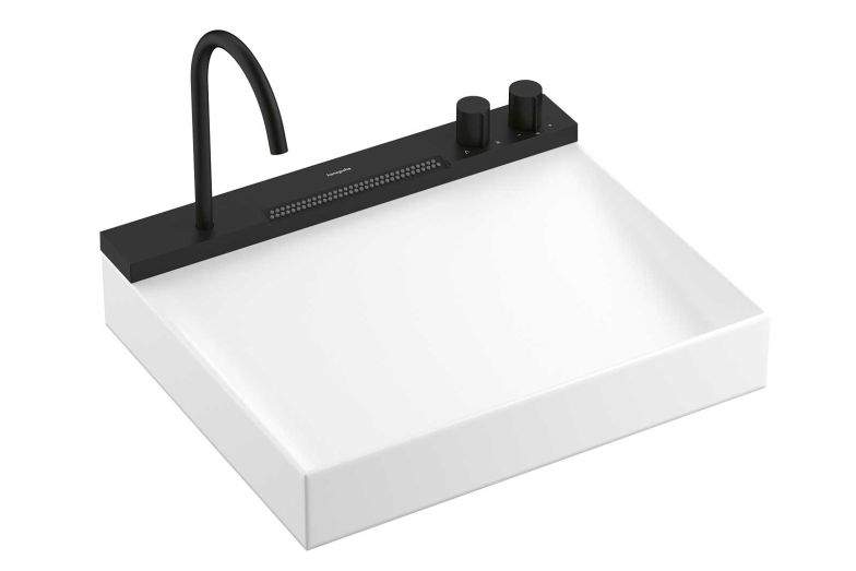 Avalegra AquaUnit» ist Waschbecken und Armatur in einem, bei dem das Wasser wahlweise klassisch aus dem Auslauf fliesst oder von unten nach oben aus dem im Becken integrierten Brausestrahl sprudelt – für eine erfrischende Gesichtsdusche. hansgrohe.ch