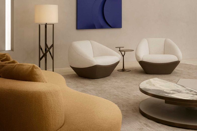 Ellen Bernhardt und Paola Vella entwarfen für Rugiano den Sessel «Iside» – elegant, komfortabel und ebenfalls eine Hommage an das Werk von Cini Boeri.