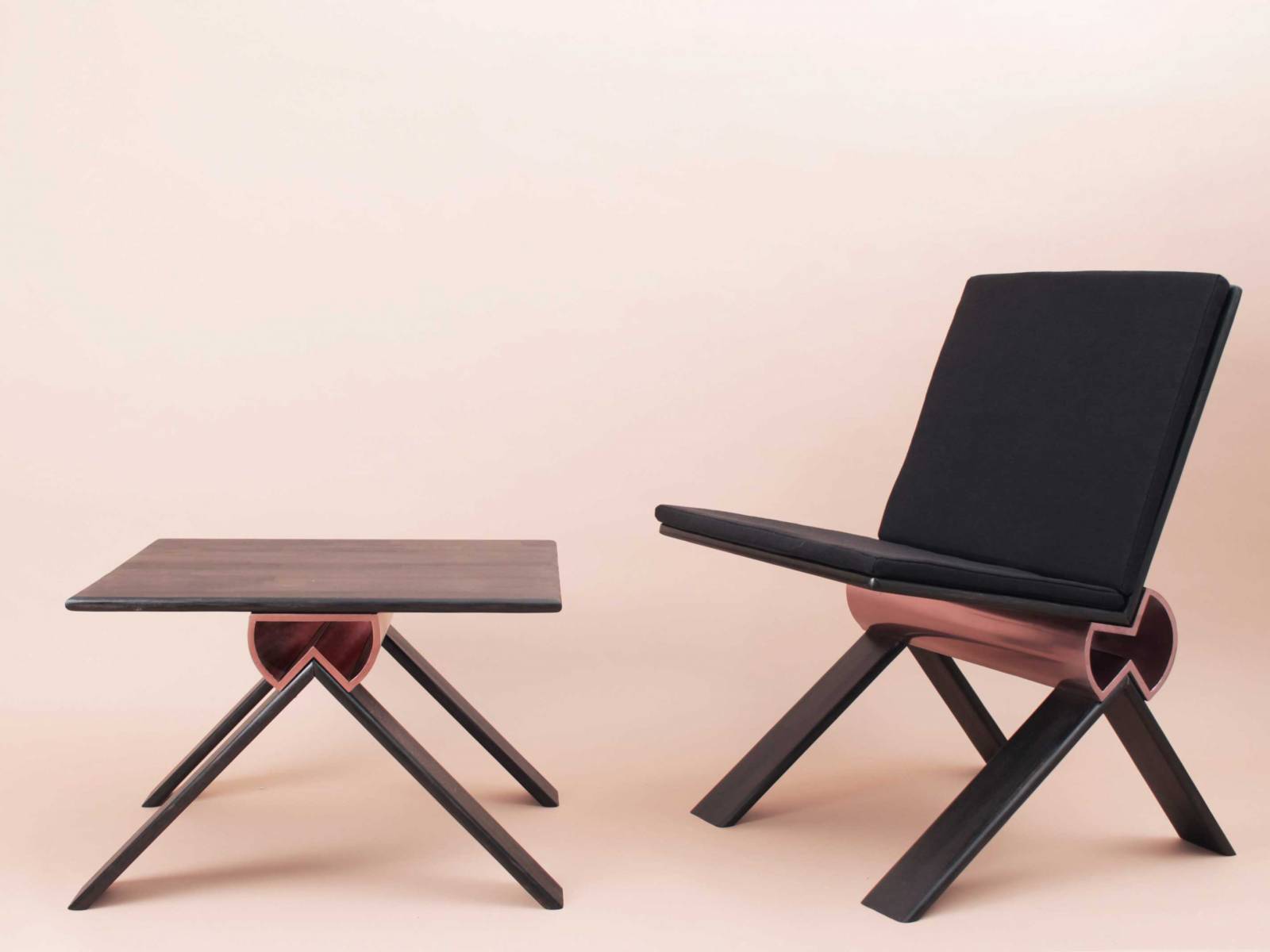 «Trunk» – ein System, das individuelle Zusammenstellungen von Möbeln ermöglicht. Design: Aleksander Luczak.