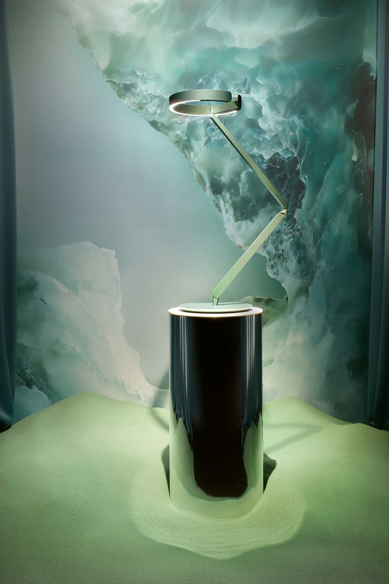 Die Verbindung von Licht und Farbe eröffnet neue Dimensionen der wohnlichen Inszenierung: «Colors by Occhio» präsentiert 18 kuratierte Nuancen, durch die Serien wie «Gioia» eine lebendige Vielfalt an Ausstrahlung erhalten und Licht in Atmosphäre verwandeln. Dabei unterstreicht jede Farbe die Persönlichkeit und Kreativität. Foto Laura Thiesbrummel. occhio.com